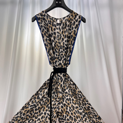 ÉCLAT SAUVAGE – Leopard Statement Jumpsuit