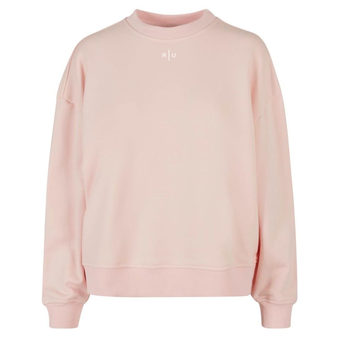 Entdecke das Rosa Candy Clouds Sweatshirt – eine perfekte Mischung aus Komfort und Stil. Dieses limitierte Design kombiniert weiche Pastelltöne mit einem mutigen Statement, ideal für jeden, der Streetwear mit einem Hauch von Süße liebt. Hergestellt aus hochwertigem Material für maximale Gemütlichkeit – dein neuer Lieblingslook wartet!